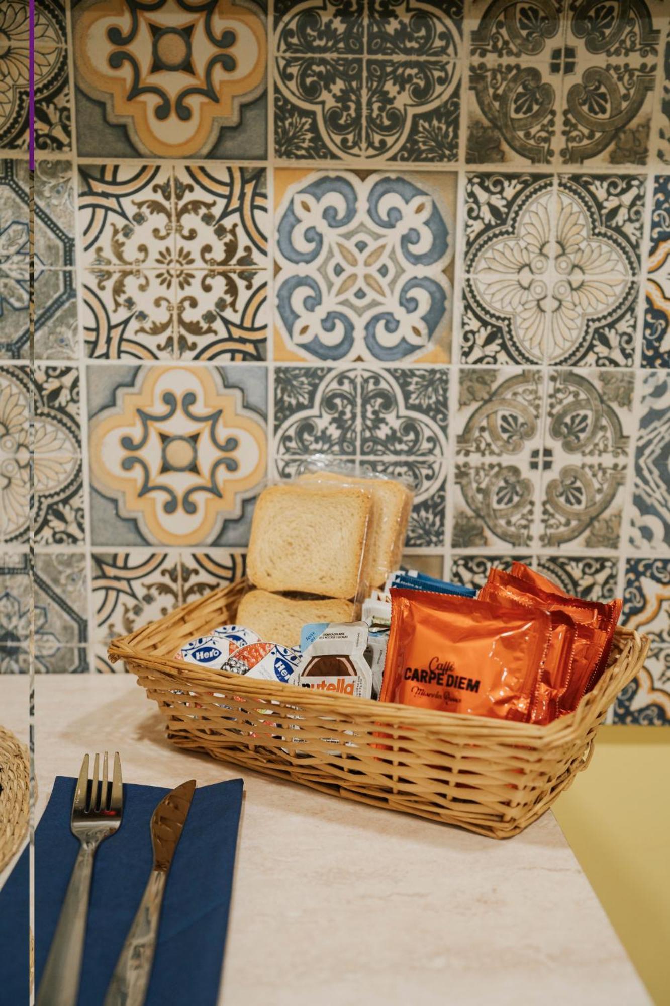 Casa De Curtis Apartment Naples Luaran gambar