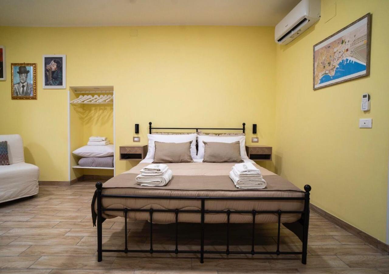 Casa De Curtis Apartment Naples Luaran gambar